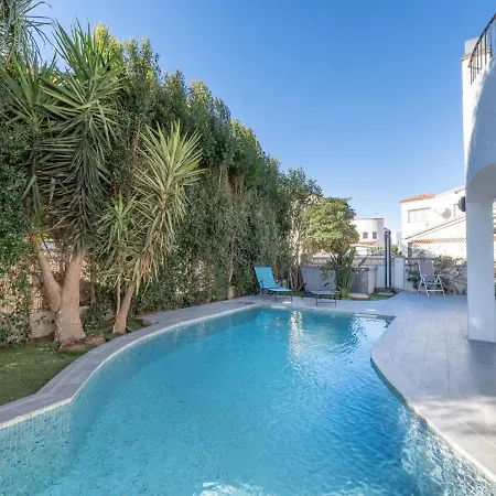 Dreams By Interhome Holiday home Empuriabrava