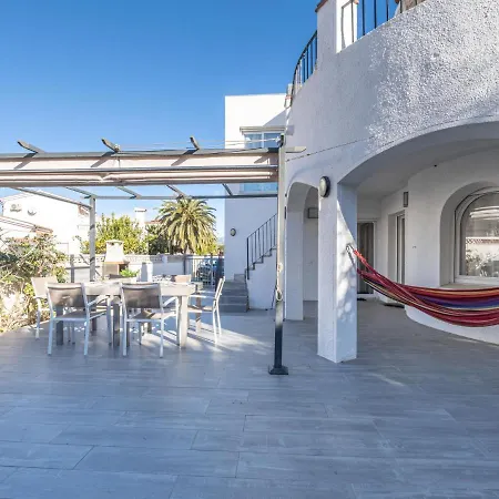 Dreams By Interhome Holiday home Empuriabrava